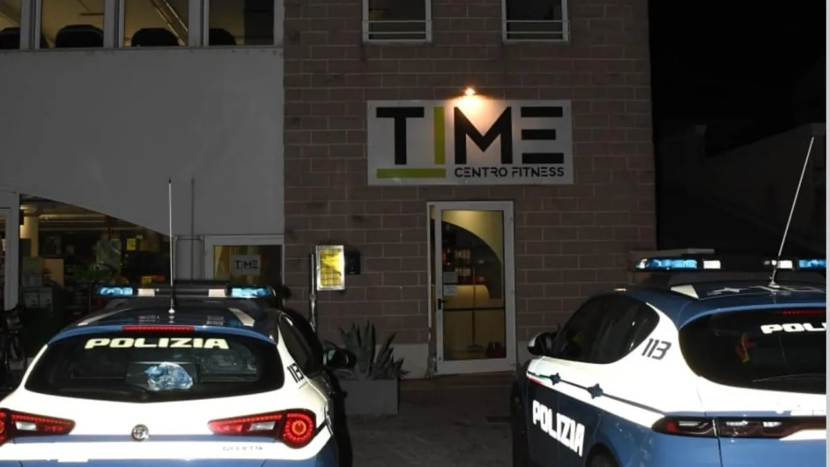 Padova, operaio precipita nel vano dell'ascensore in un cantiere e muore: ritrovato con geolocalizzazione del telefono