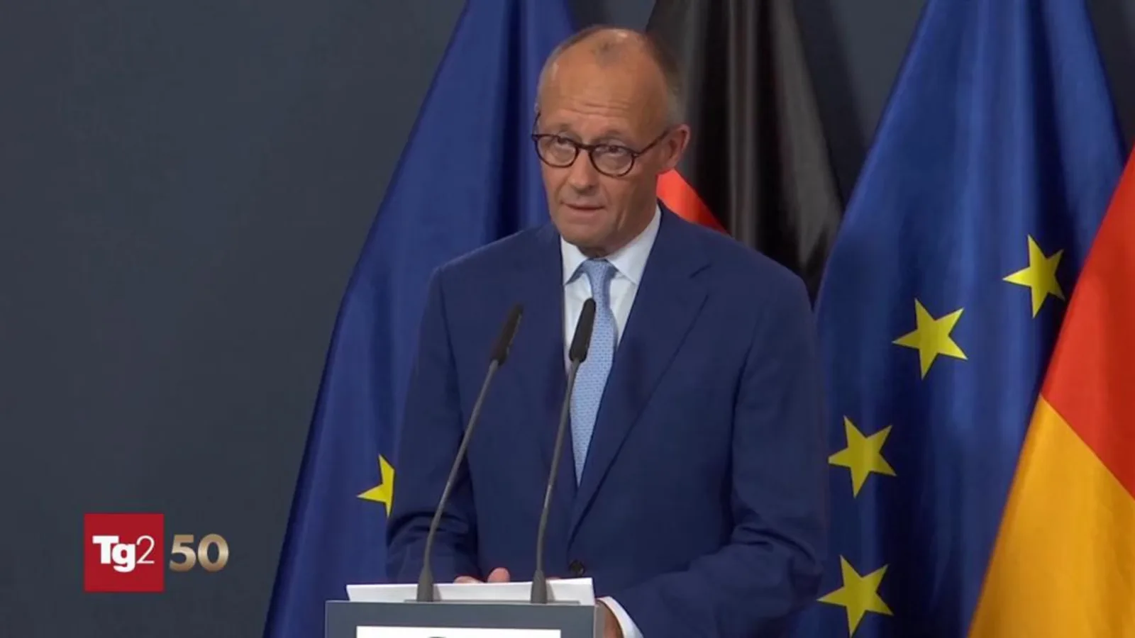 Il voto in Germania: "Un disastro", commenta senza trarre conclusioni Merz, il cancelliere dimezzato