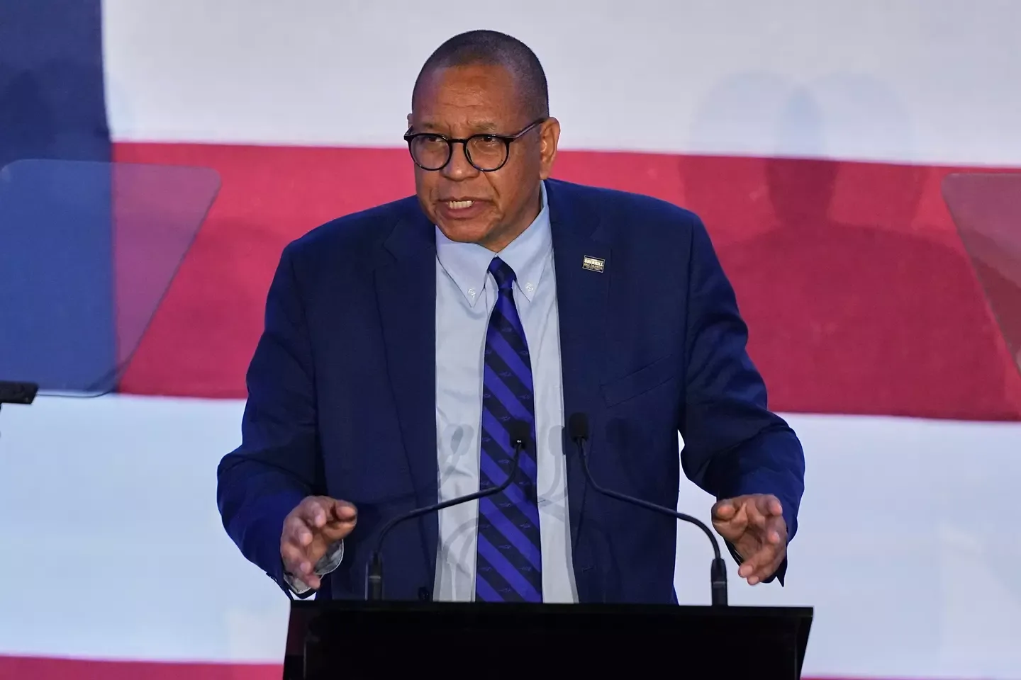 New Jersey Lt. Gov. Caldwell resigns after ethics inquiry