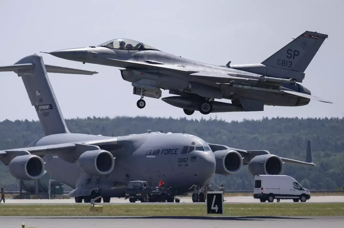 Air Force probing F-16 jet crash at U.S. base in Germany