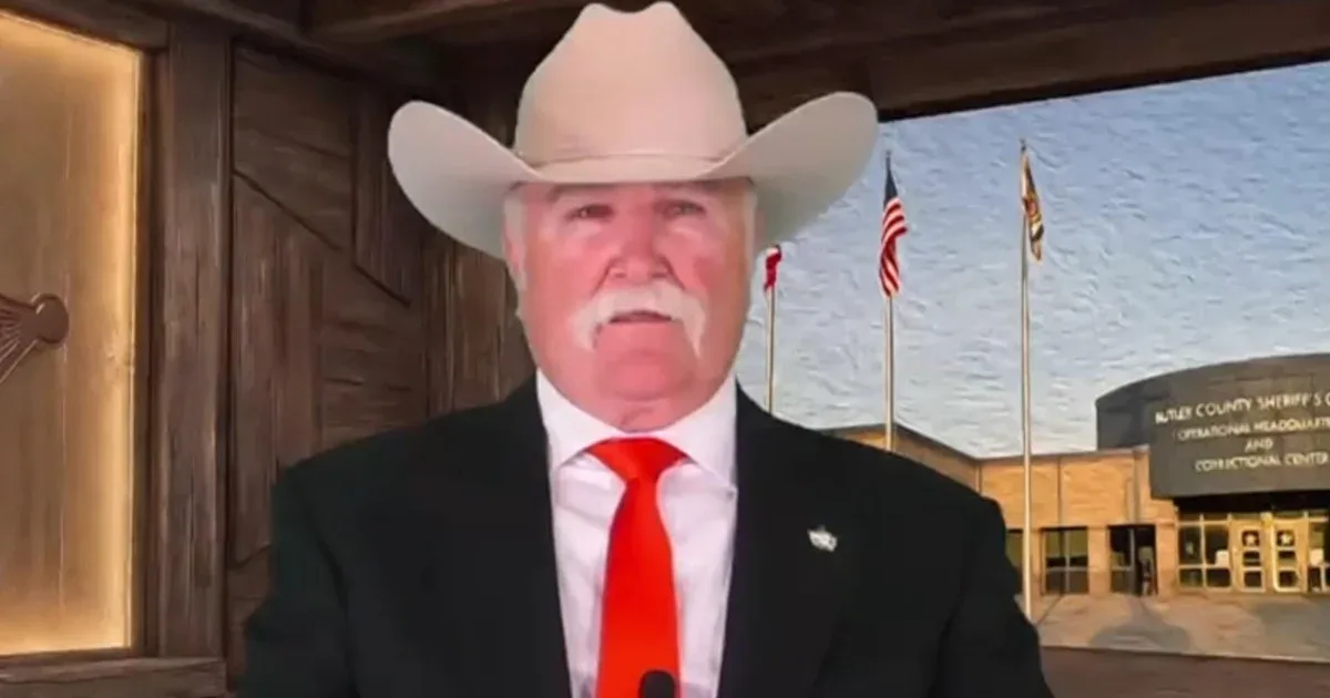 Ohio sheriff says Republicans, Democrats don't "have the guts" to fix U.S. immigration system