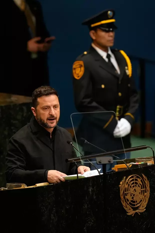 Zelenskyy says Ukraine sent 2 North Korean prisoners of war to South Korea