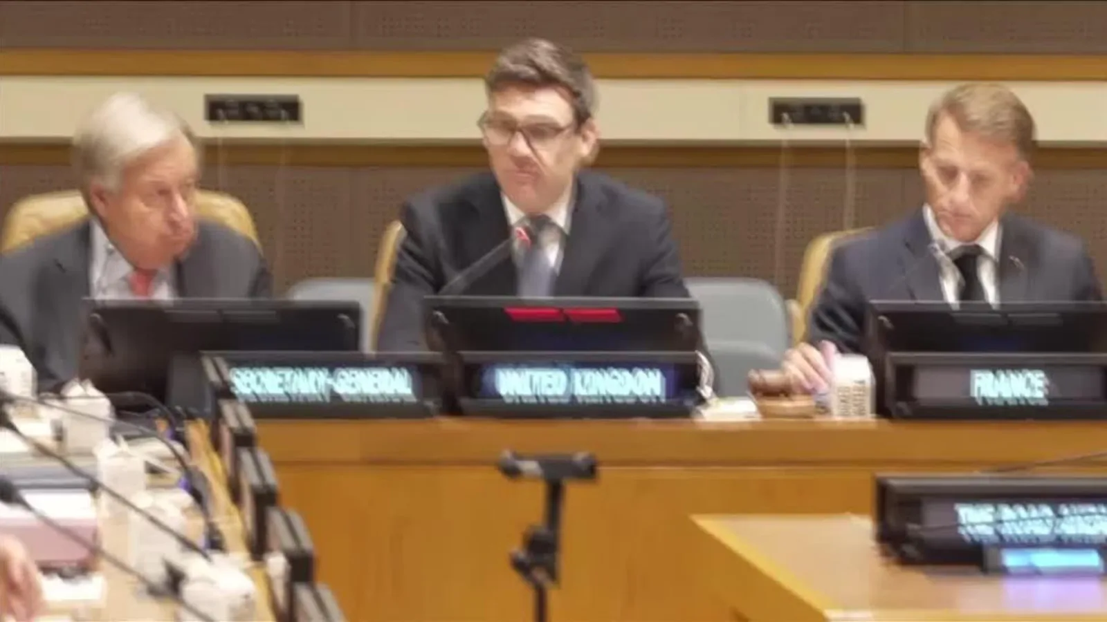 Burnham: "Carenza aiuti a Gaza e espansionismo sono minaccia a soluzione Onu"