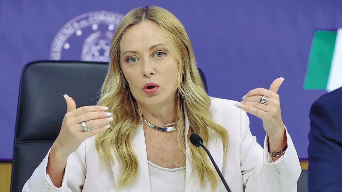Meloni: «Via una delle tasse più odiate. Il voto? Io voglio arrivare fino alla fine della legislatura»