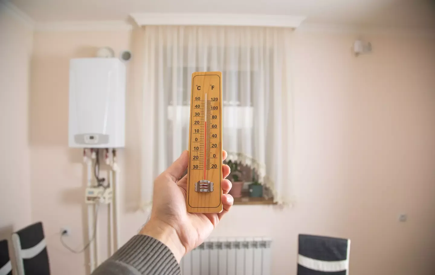 Experts say the single-thermostat rule is outdated: Here's the ideal temperature for every room