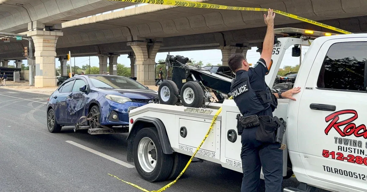 ICE agent shoots and wounds man in Austin, Texas