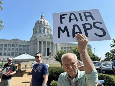 Appeals court weighs Trump-backed Missouri congressional map despite Supreme Court block