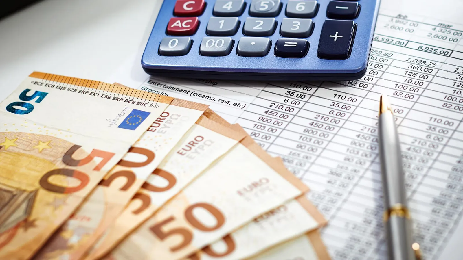 Fisco, metà degli italiani non paga. Il 19% degli italiani paga quasi il 65% dell’Irpef