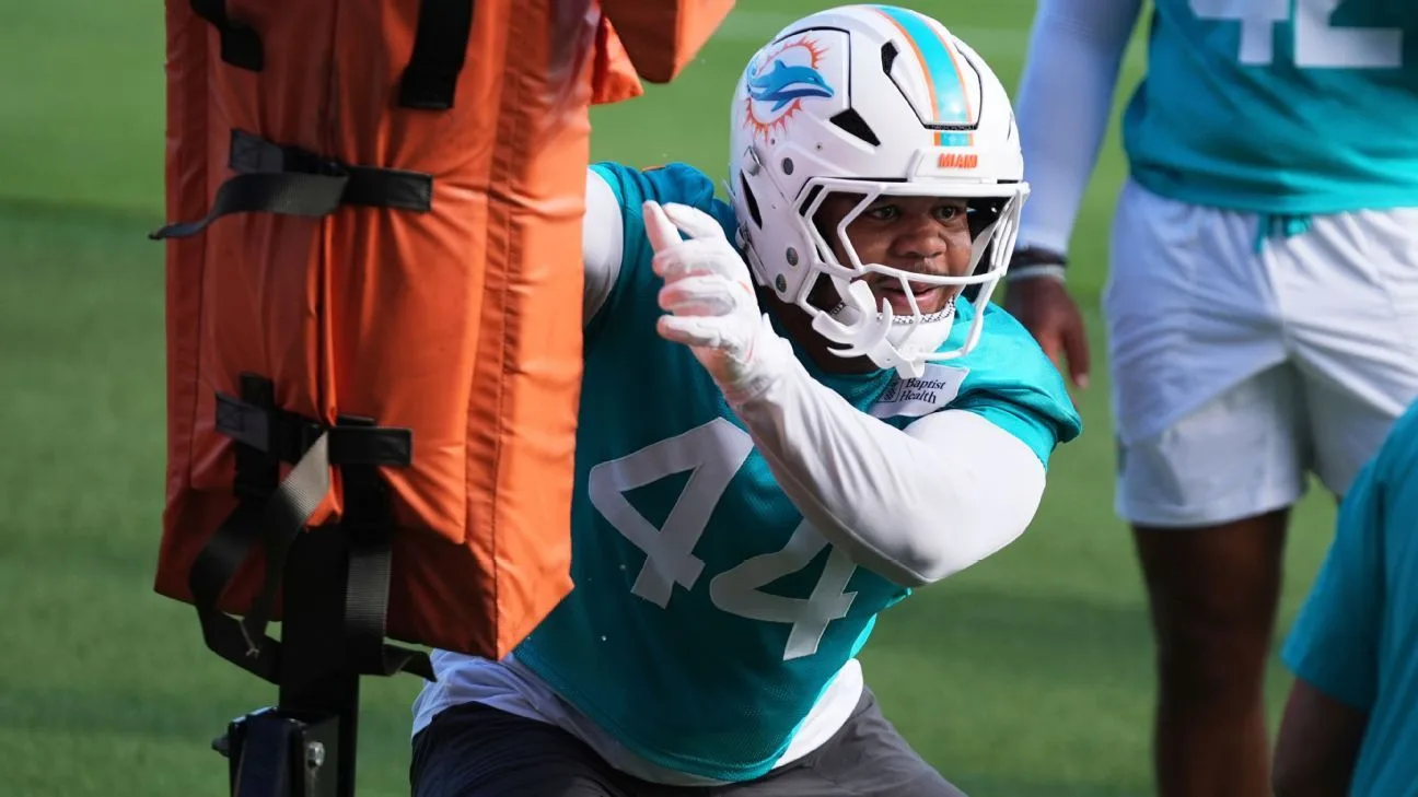 Dolphins' Robinson remains in concussion protocol, out vs. 49ers