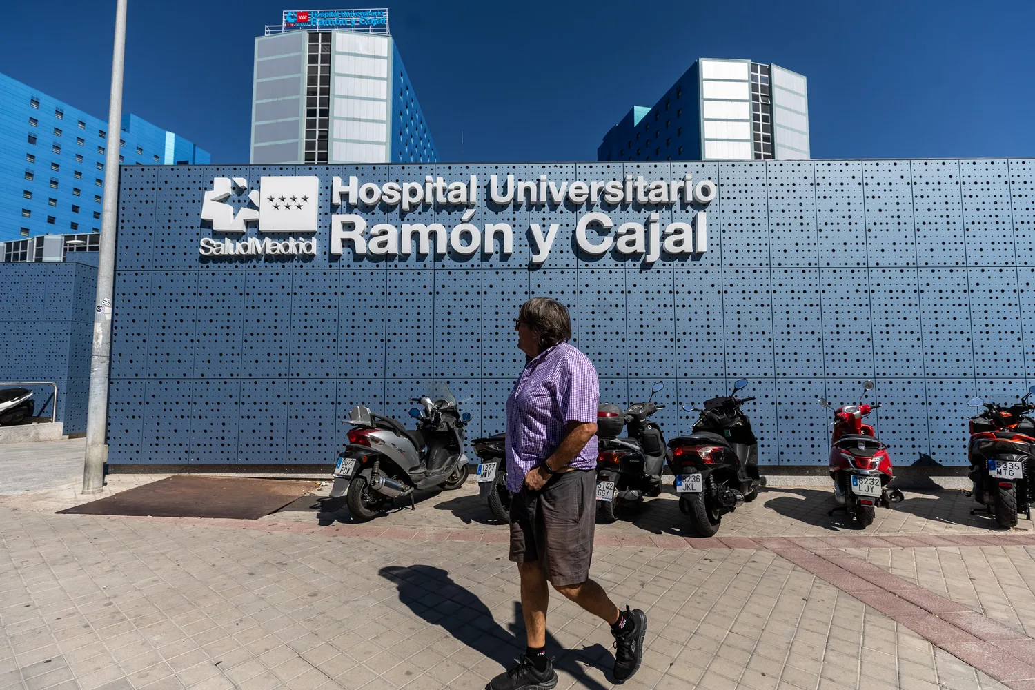 Los mandos del área quirúrgica en el Ramón y Cajal publican un comunicado para defender la gestión de la lista de espera en el hospital