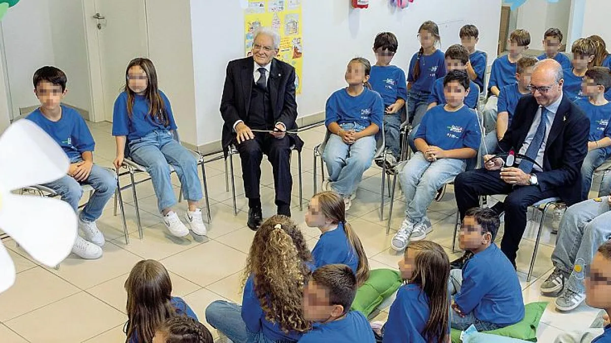 Vannacci e la sparata sulle donne: «Con gonna lunga o corta? Io preferisco senza». Esplode la polemica